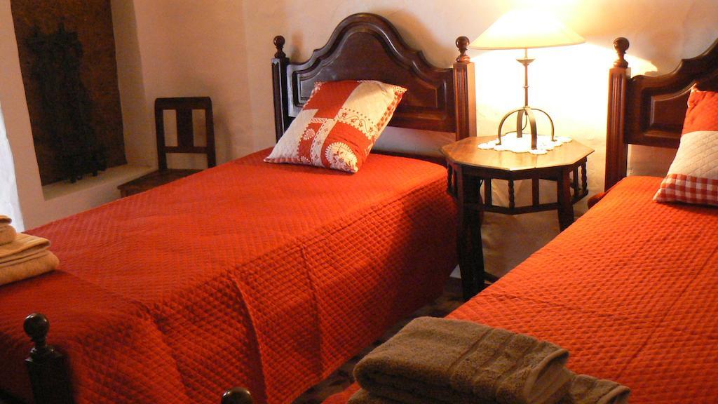 Casa Da Tia Maria By Alojamentos Vitinho Sao Luis Room photo